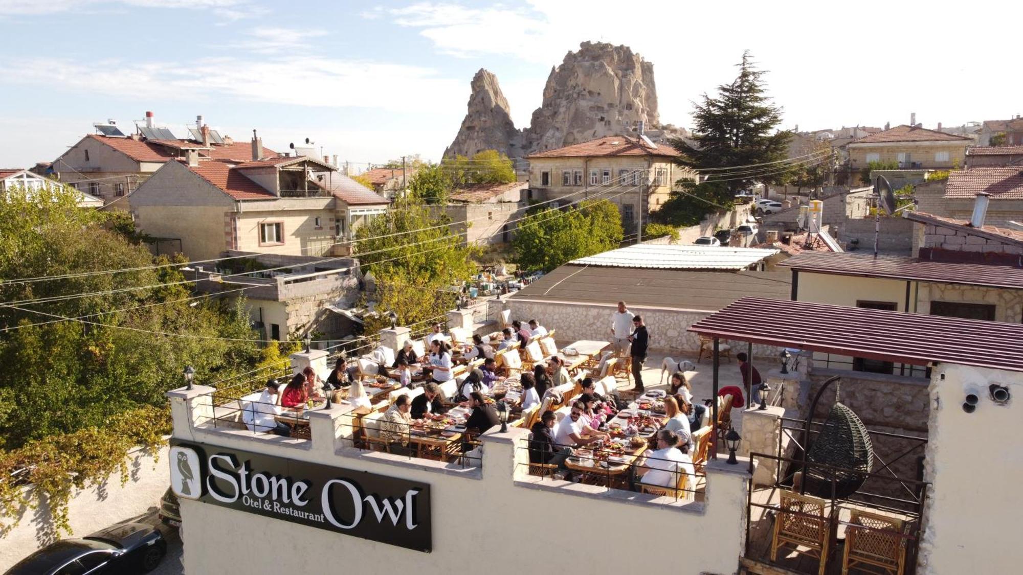 Stone Owl Otel & Restaurant Üchisar Bagian luar foto